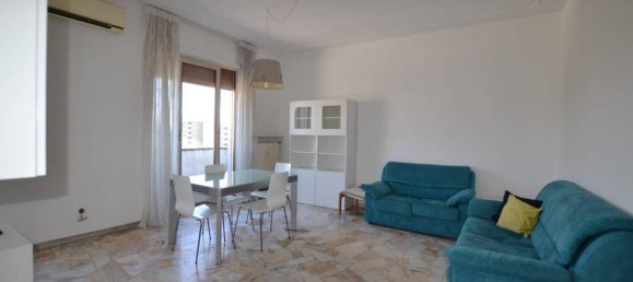 3-salle Penthouse à Pordenone, Italy No. 37500 5