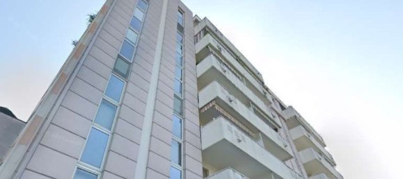 Apartamento de 3 habitaciónes en Padua, Italy No. 280050 2