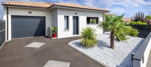 Terrain à Saint-Savin, France 1200m² No. 290171 3