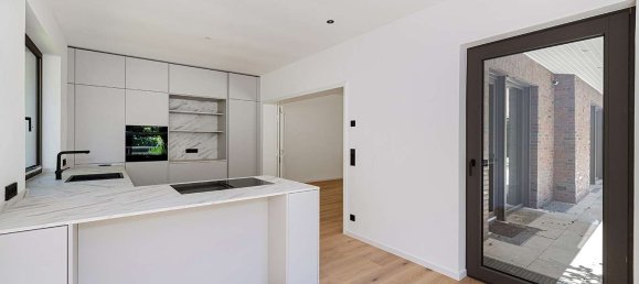 4 Schlafzimmer Haus in Krefeld, Germany, Nr. 270366 10