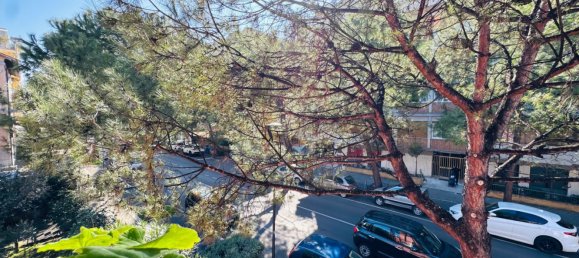 4-salle Appartement à Pescara, Italy No. 34400 3