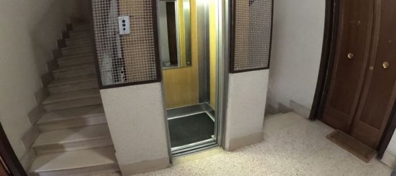 4 rooms Apartment in Cosenza, Italy No. 77906 6