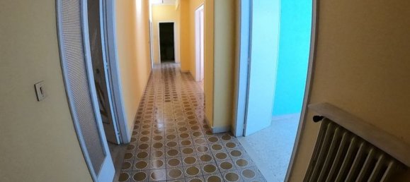 4 rooms Apartment in Cosenza, Italy No. 77906 10