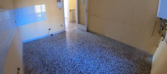 4 rooms Apartment in Cosenza, Italy No. 77906 18