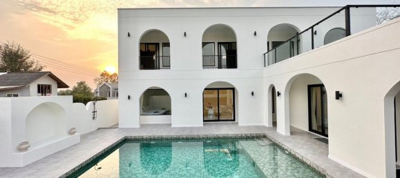 4 bedrooms Cafe / restaurant in Bang Lamung, Thailand No. 11402 10