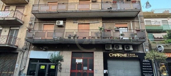 2 Schlafzimmer Wohnung in Misterbianco, Italy, Nr. 381632 4