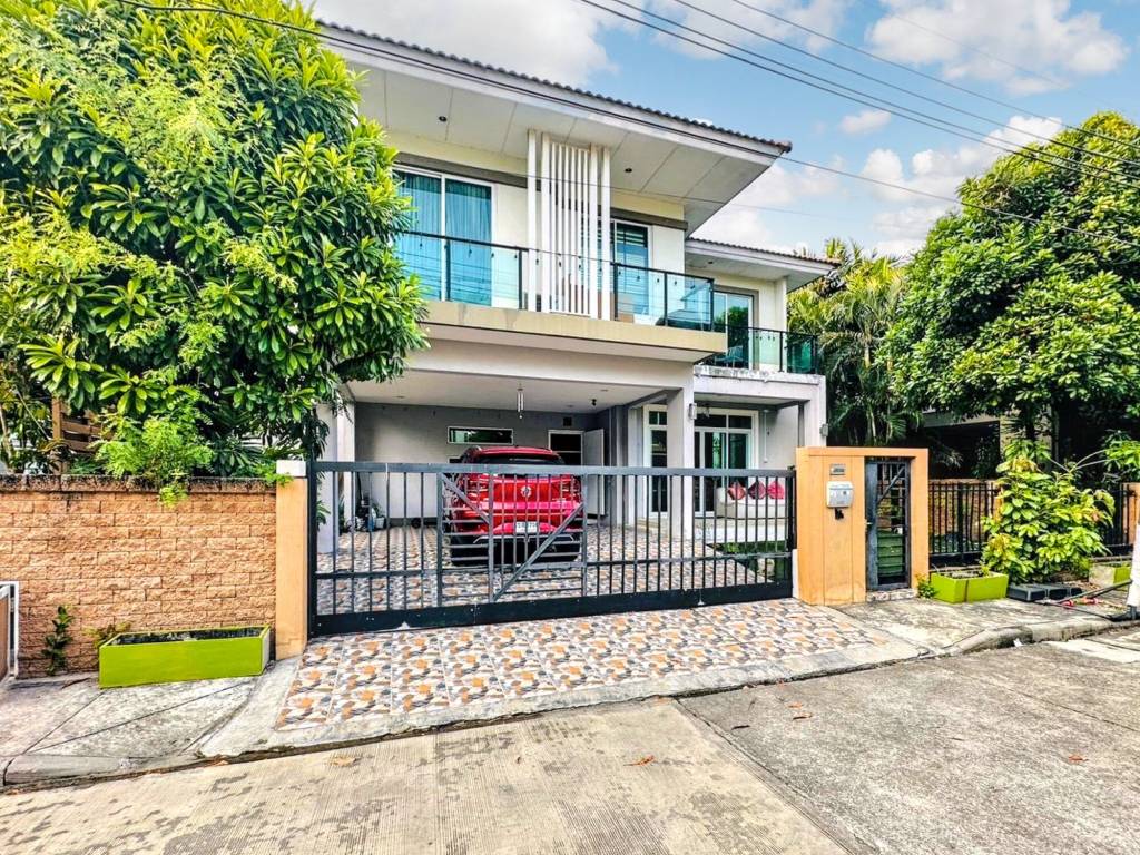 Casa T3 em Suan Luang, Thailand N.º 26268