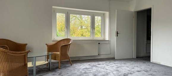 Здание с 10 комнатами в Аурих, Германия № 146473 18