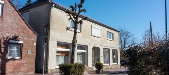 Здание с 10 комнатами в Аурих, Германия № 146473 4