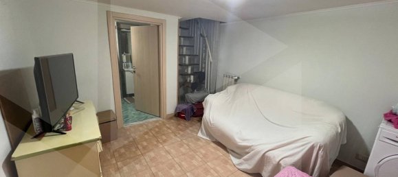 2 rooms Apartment in Bari, Italy No. 23526 3