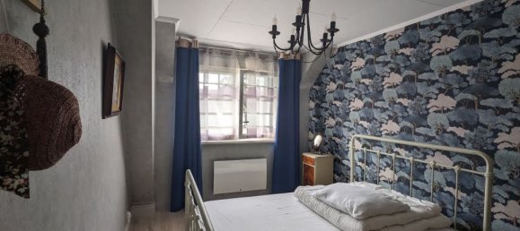 2 bedrooms House in Ainay-le-Chateau, France No. 268200 13