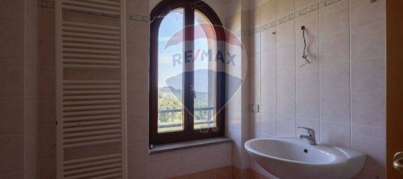 4 Schlafzimmer Haus in Cupramontana, Italy, Nr. 319458 44