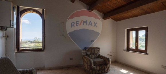 4 Schlafzimmer Haus in Cupramontana, Italy, Nr. 319458 3