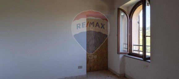 4 Schlafzimmer Haus in Cupramontana, Italy, Nr. 319458 45