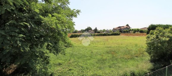 Земельный участок с 1 комнатой в Гаттео, Италия № 204871 23