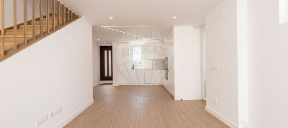 3 Schlafzimmer Haus in Bombarral, Portugal, Nr. 316685 3