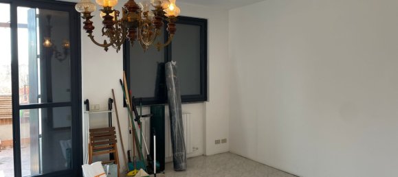 Casa de 4 habitaciónes en Peschiera Borromeo, Italy No. 181585 23