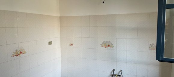 Casa de 4 habitaciónes en Peschiera Borromeo, Italy No. 181585 9