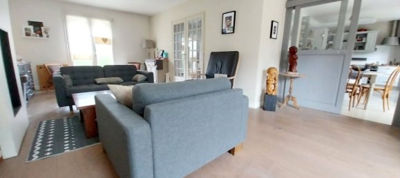 Casa T5 em La Chapelle-des-Fougeretz, France N.º 233100 5