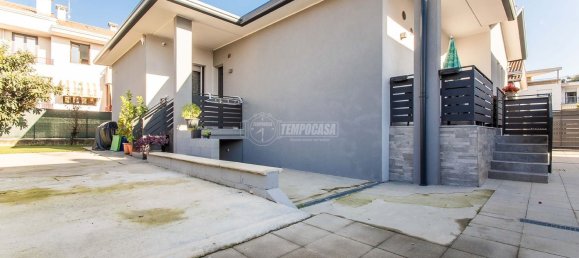 Villa de 3 divisões em Olgiate Olona, Italy N.º 211172 26