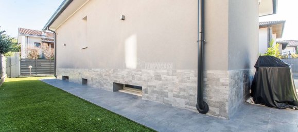 Villa de 3 divisões em Olgiate Olona, Italy N.º 211172 50