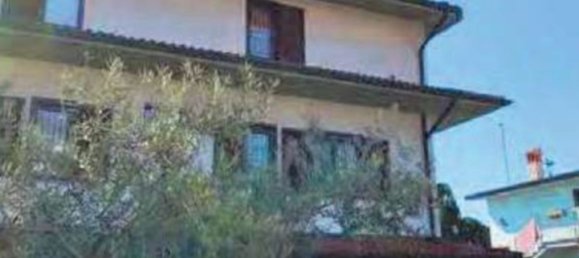 Вилла с 5 комнатами в Сеграте, Италия № 148732 2