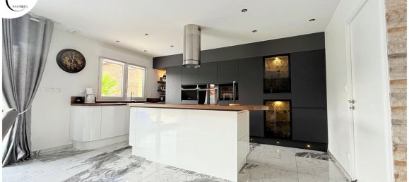 3 bedrooms House in Beaurains, France No. 276804 5