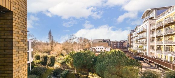 2 bedrooms Apartment in Brentford, United Kingdom No. 5278 2