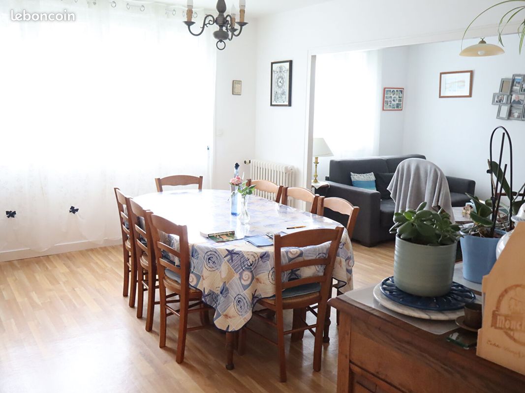 2 bedrooms Apartment in Manche, France No. 358179