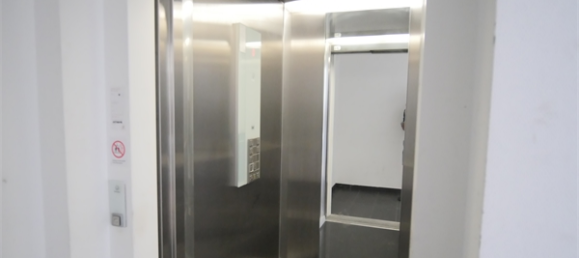 Gebäude in Pirmasens, Germany 710m², Nr. 85108 8