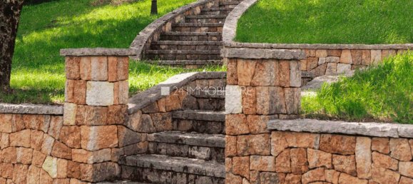 Villa de 5 dormitorios en Altopiano della Vigolana, Italy No. 261959 6