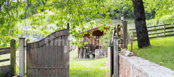 Villa de 5 dormitorios en Altopiano della Vigolana, Italy No. 261959 10