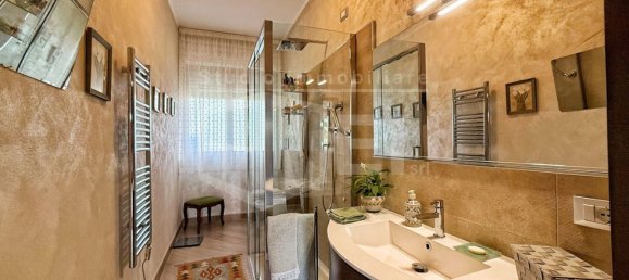 4-Zimmer Wohnung in Livorno, Italy, Nr. 292512 28