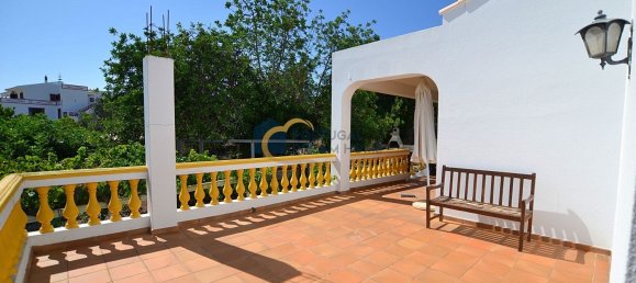 Villa de 4 dormitorios en Albufeira, Portugal No. 130969 6