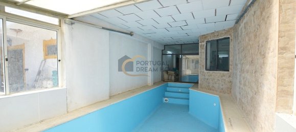 Villa de 4 dormitorios en Albufeira, Portugal No. 130969 8