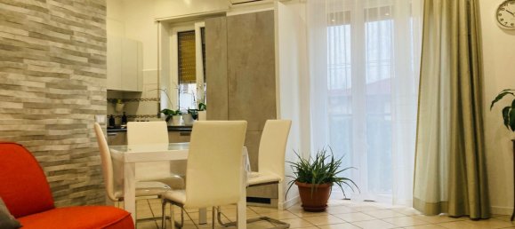 Apartamento de 3 divisões em Cardano al Campo, Italy N.º 109839 14