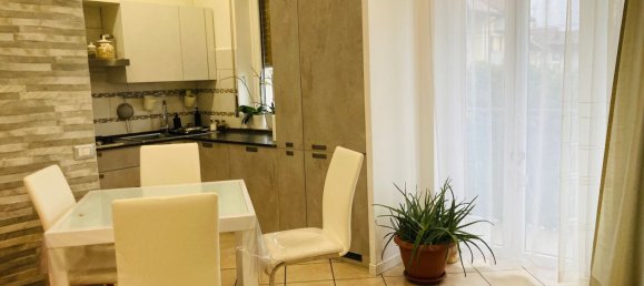 Apartamento de 3 divisões em Cardano al Campo, Italy N.º 109839 20