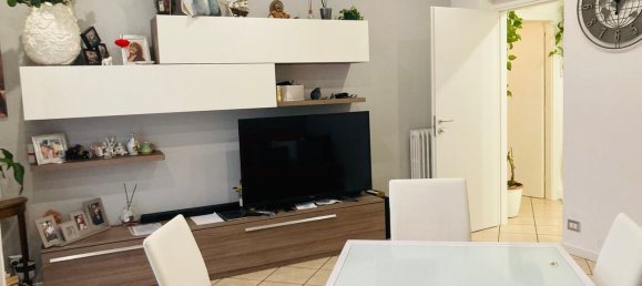 Apartamento de 3 divisões em Cardano al Campo, Italy N.º 109839 18