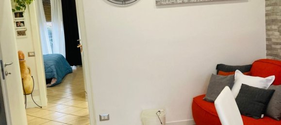 Apartamento de 3 divisões em Cardano al Campo, Italy N.º 109839 24