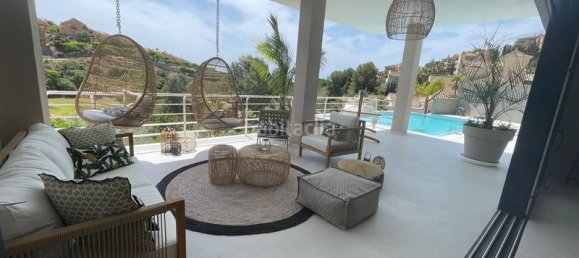 7 bedrooms Villa in Marbella, Spain No. 29879 47