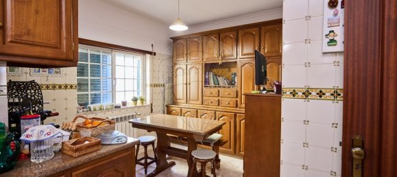 6 Schlafzimmer Haus in Almada, Portugal, Nr. 195056 21