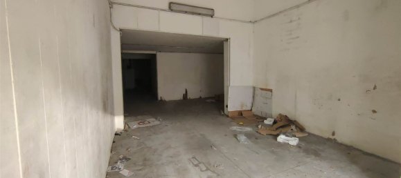 Коммерческая недвижимость 99м² в Катания, Италия № 168946 3