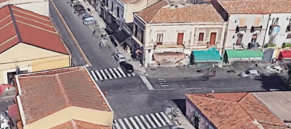 Коммерческая недвижимость 99м² в Катания, Италия № 168946 2