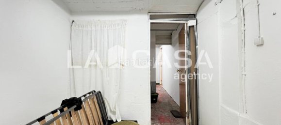 219m² Commercial property in Sant Adria De Besos, Spain No. 156865 33