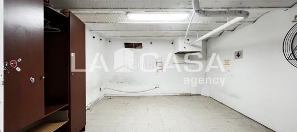 219m² Commercial property in Sant Adria De Besos, Spain No. 156865 29