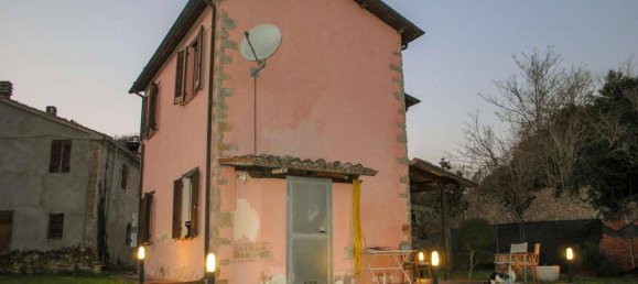 1 bedroom House in Sassocorvaro Auditore, Italy No. 113082 4