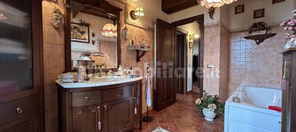 3 Schlafzimmer Villa in Cortona, Italy, Nr. 237023 27