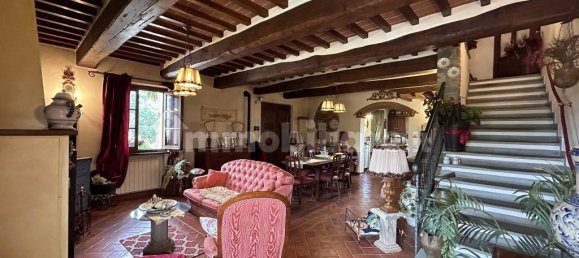 3 Schlafzimmer Villa in Cortona, Italy, Nr. 237023 8