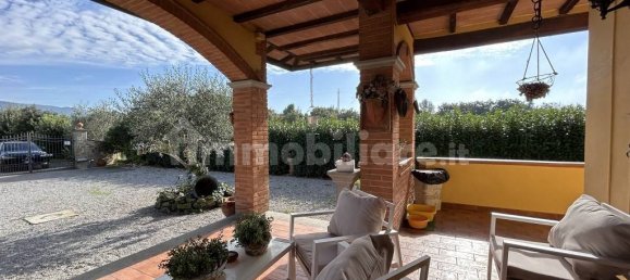 3 Schlafzimmer Villa in Cortona, Italy, Nr. 237023 5