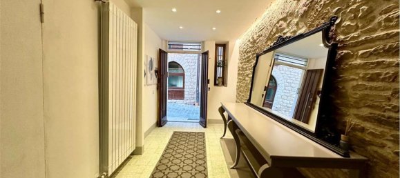 151m² Building in Gualdo Tadino, Italy No. 88251 30